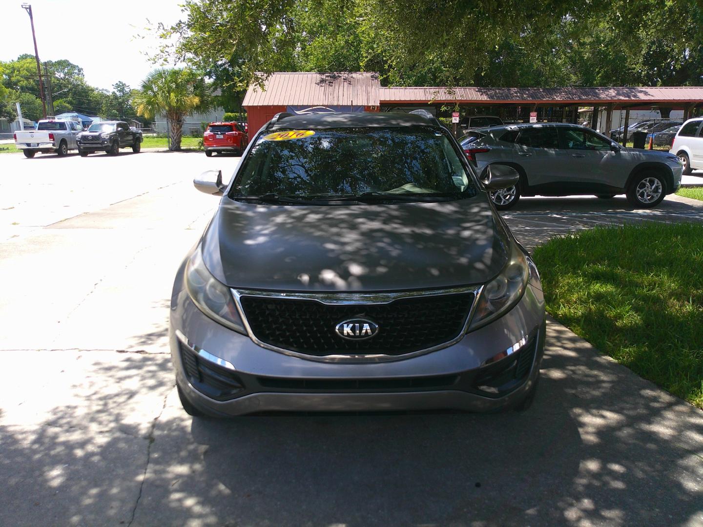 2016 KIA SPORTAGE EX; LX (KNDPB3AC9G7) , located at 10405 Abercorn Street, Savannah, GA, 31419, (912) 921-8965, 31.988262, -81.131760 - Photo#0